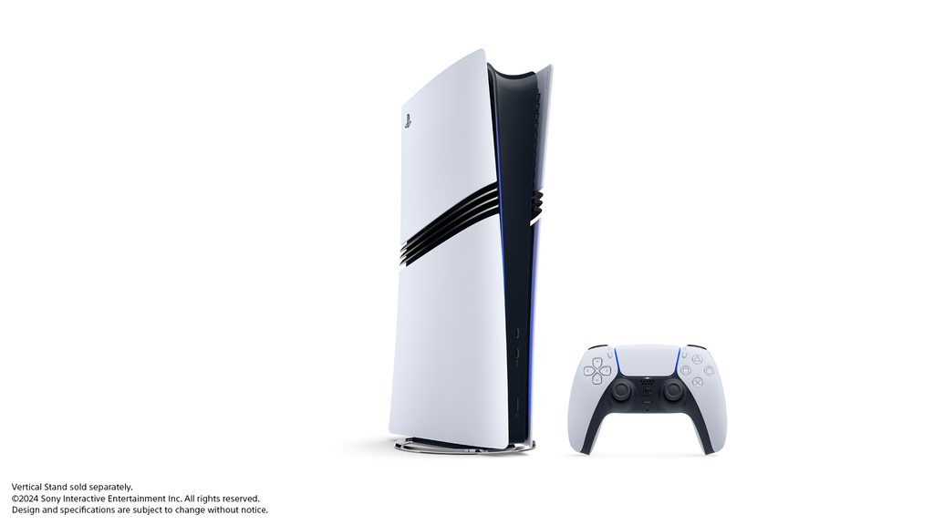 Console PlayStation 5 en modèle vertical, accompagnée de sa manette DualSense, sur fond blanc